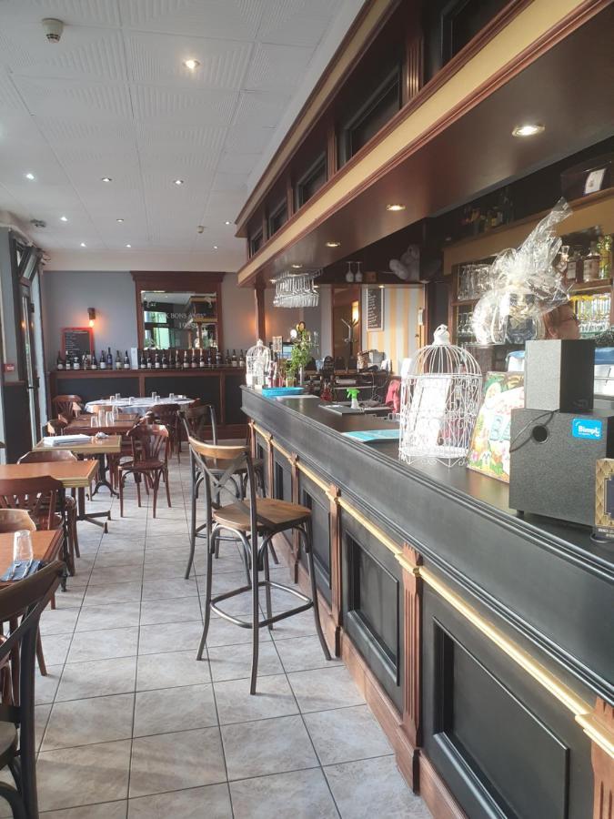 Hotel Aux Bons Amis Reims Buitenkant foto
