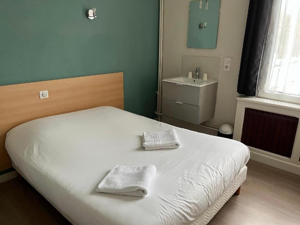 Hotel Aux Bons Amis Reims Buitenkant foto